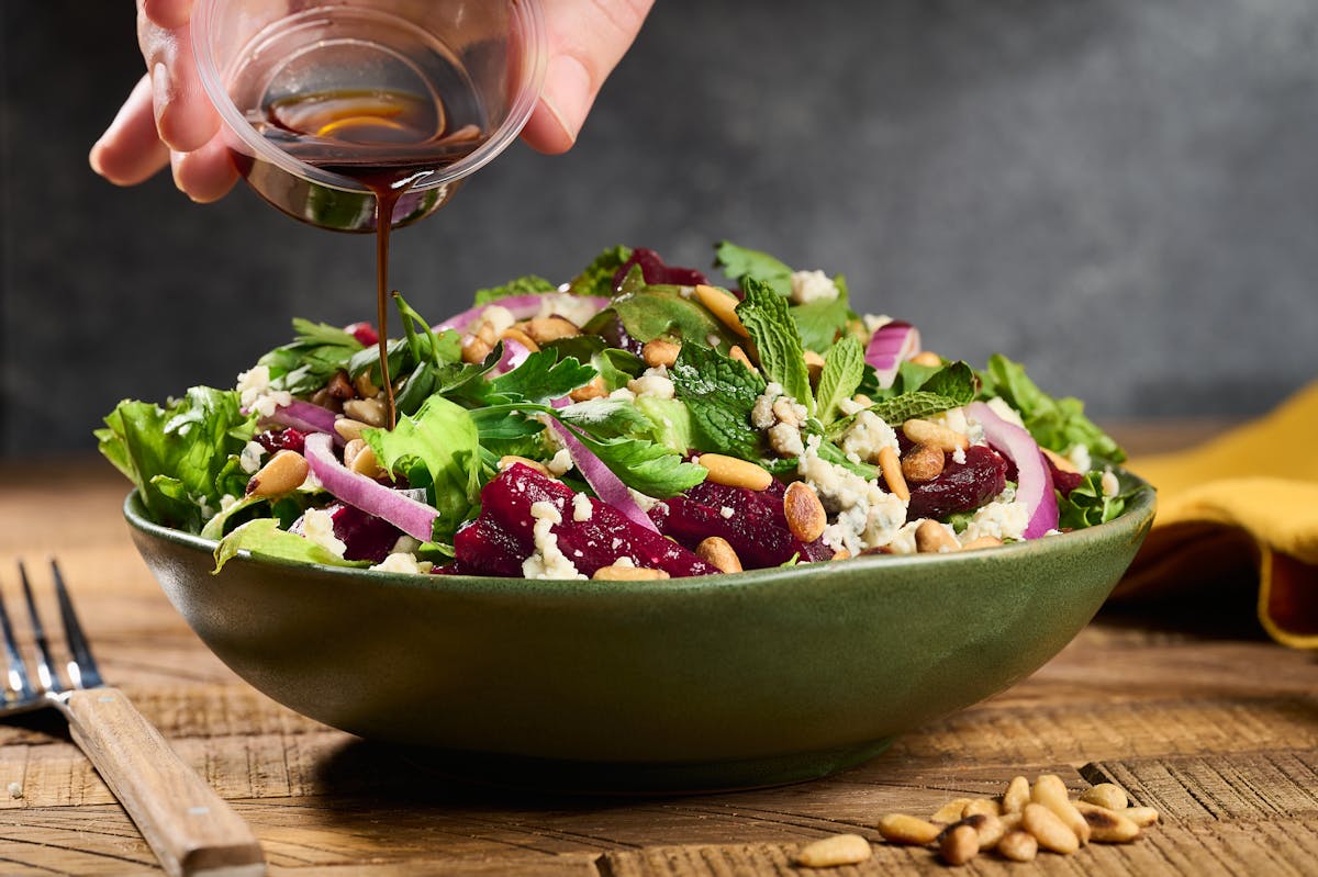 64973Salad_WEB